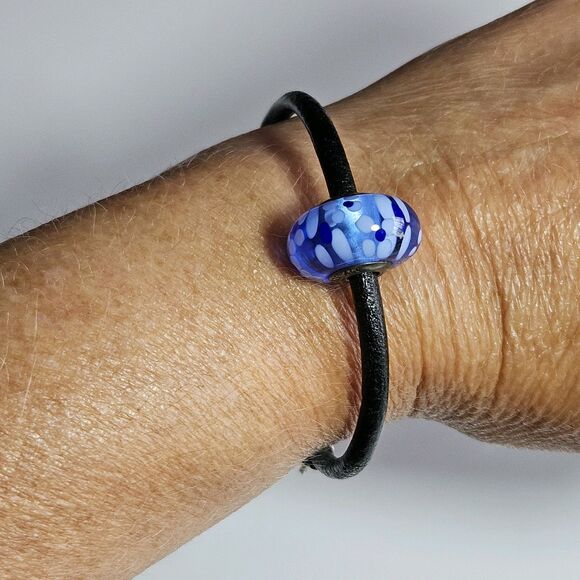 **Sale** Pandora Black Cord Bracelet W/ Large Blue Flowered Murano Glass Bead 7" - Picture 5 of 16